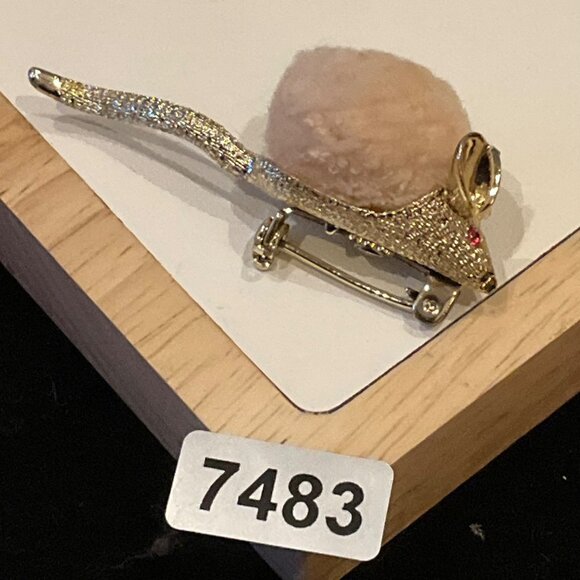 Vintage Mouse Brooch With Faux Fur & Rhinestone Accents - Picture 2 of 12